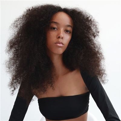 ELLE S.