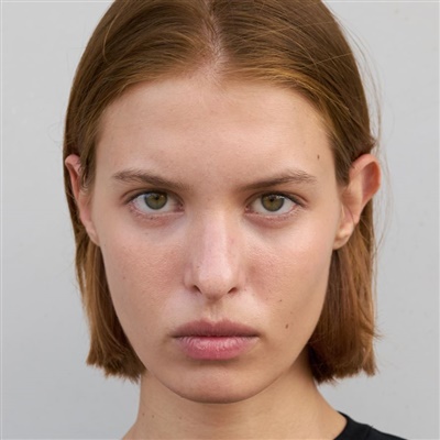 EVA H.