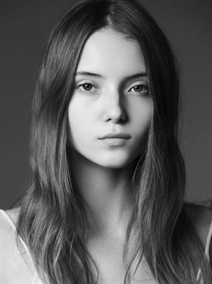 DIANA MOSKALETS for THE WOLVES MODEL MANAGEMENT