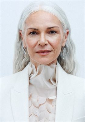 KERSTIN SCHAUBHUT