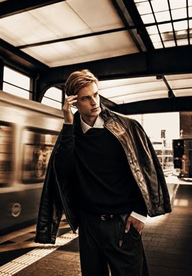 modelbook image no. 266055