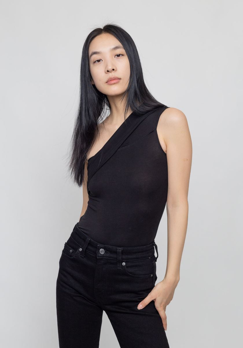 modelbook image no. 251911