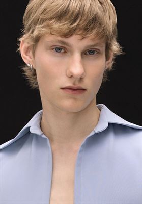 LAURENZ ZIMMERMANN