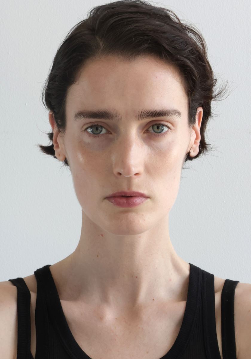 modelbook image no. 265985
