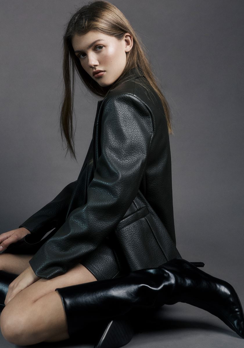 modelbook image no. 253364