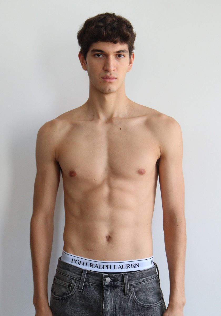 modelbook image no. 252522