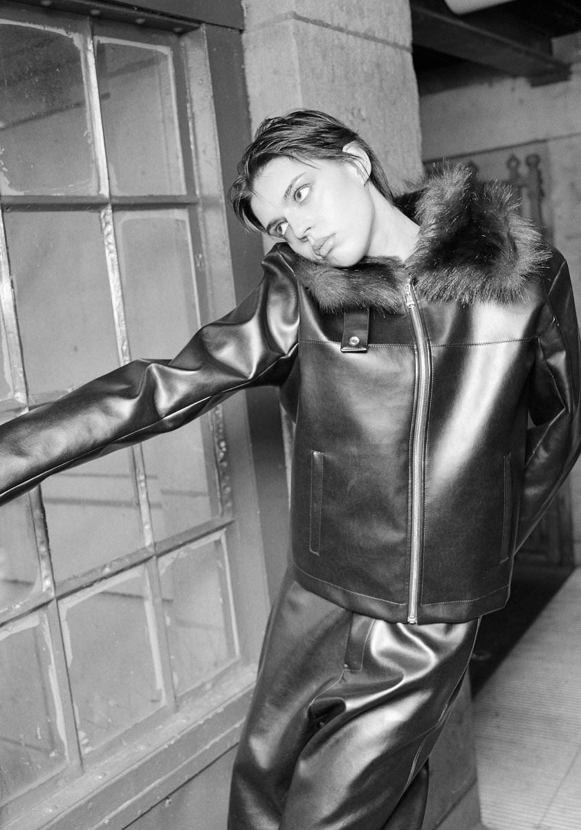 modelbook image no. 255085