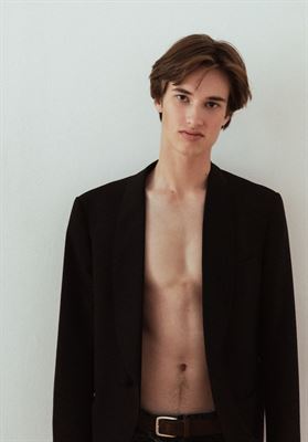 modelbook image no. 246655