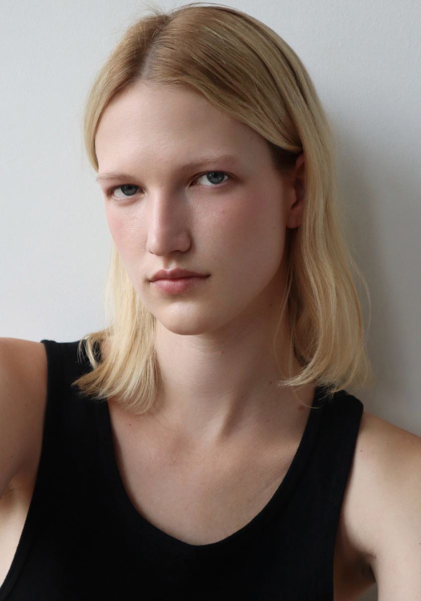 modelbook image no. 260725
