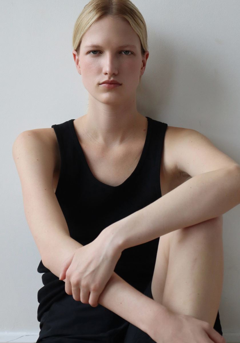 modelbook image no. 260723