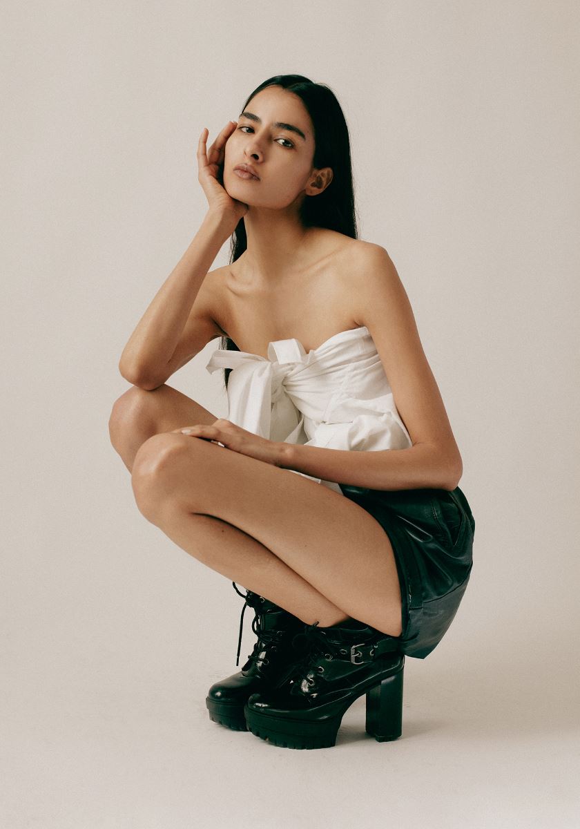 modelbook image no. 253999