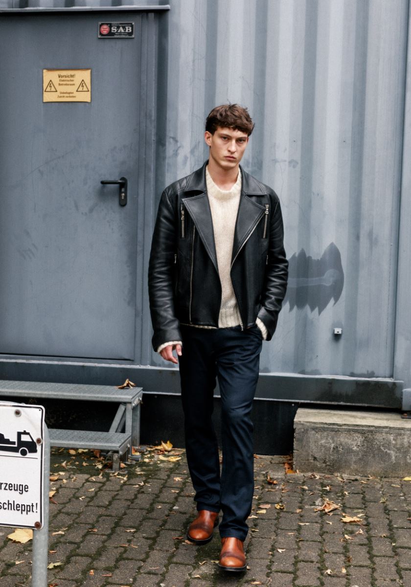 modelbook image no. 252778