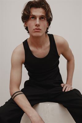 modelbook image no. 253388