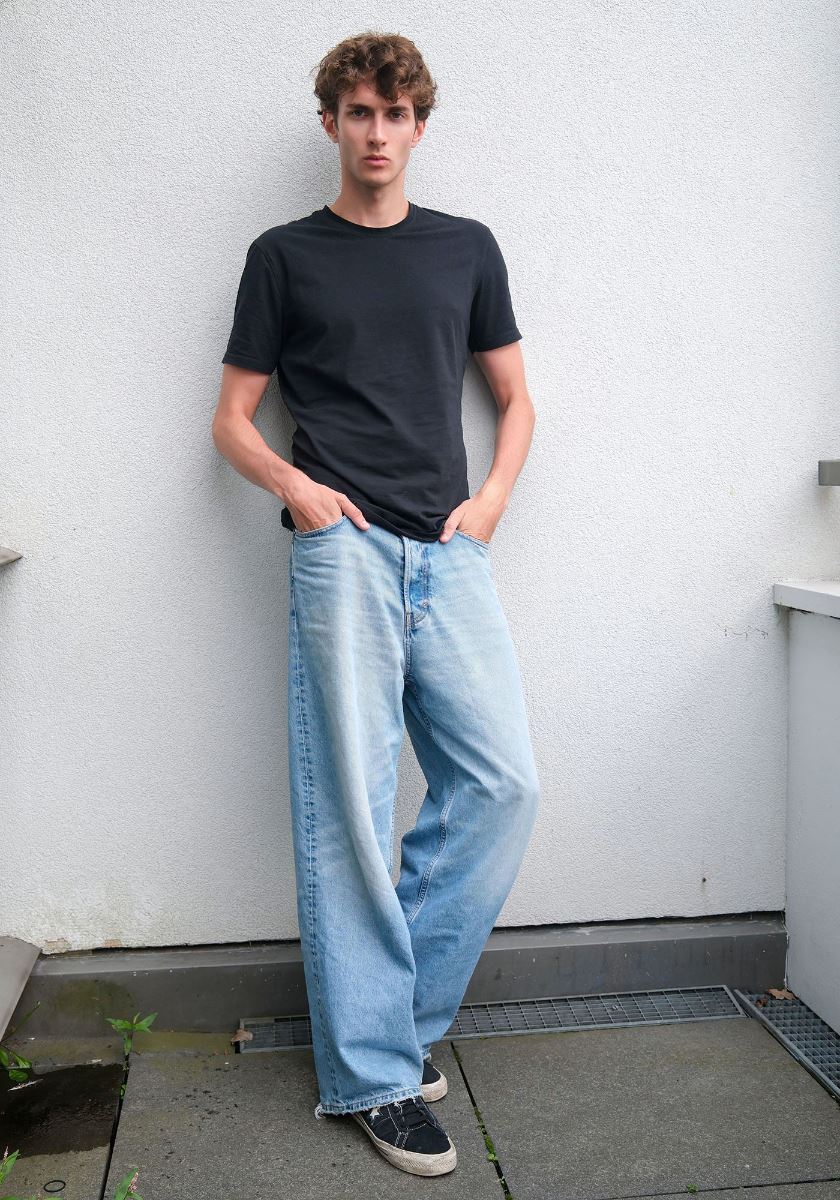 modelbook image no. 270502