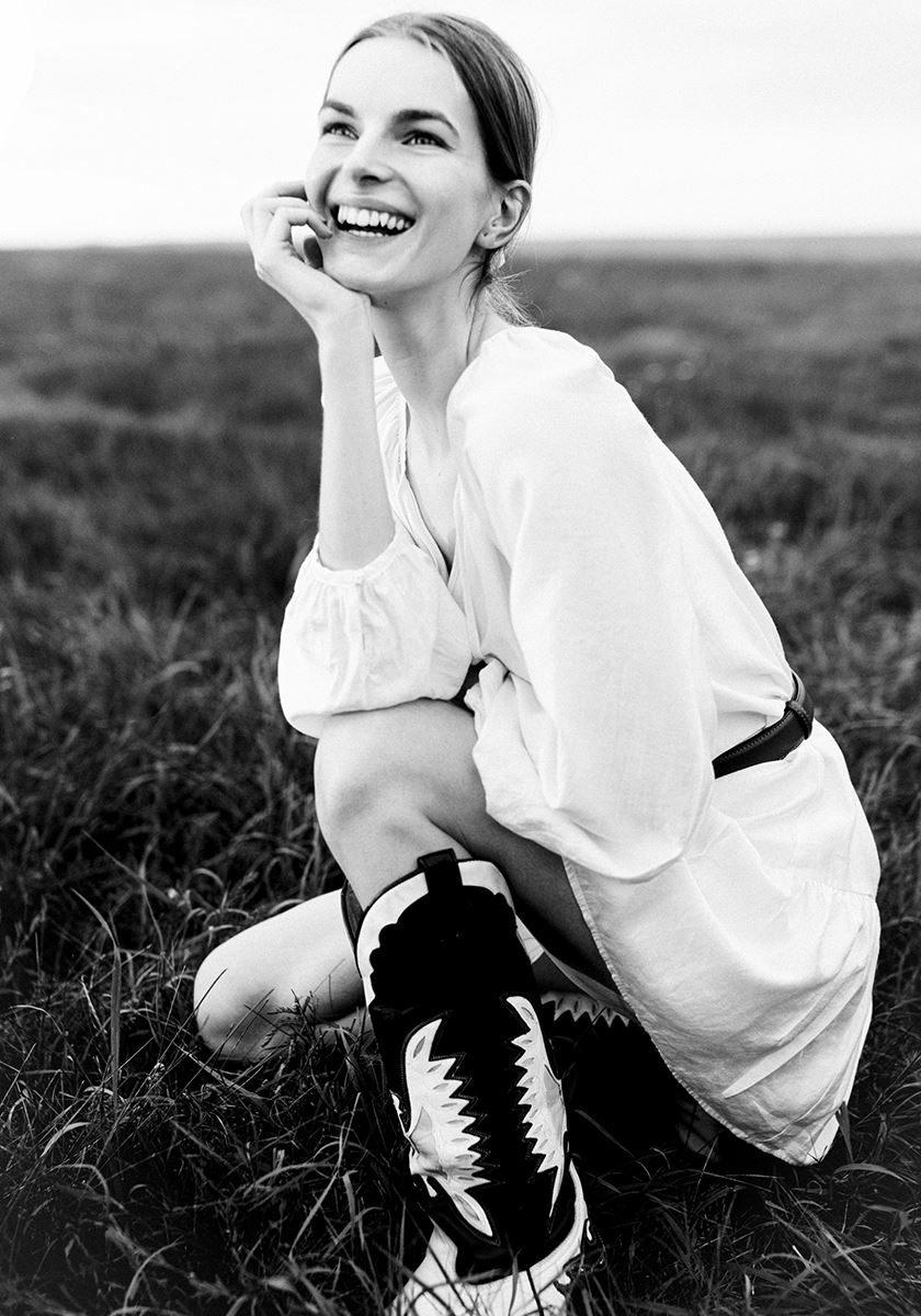 modelbook image no. 260512