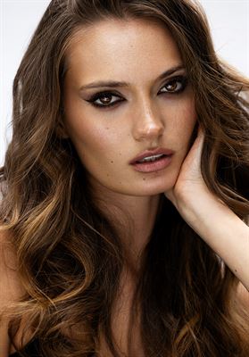 BIANCA GAVIN