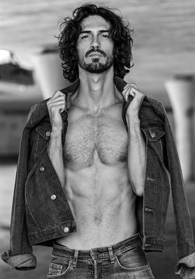 modelbook image no. 261874