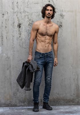 modelbook image no. 261865