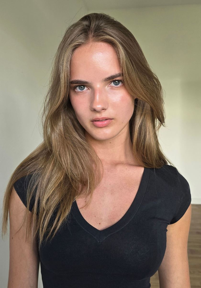 modelbook image no. 266241