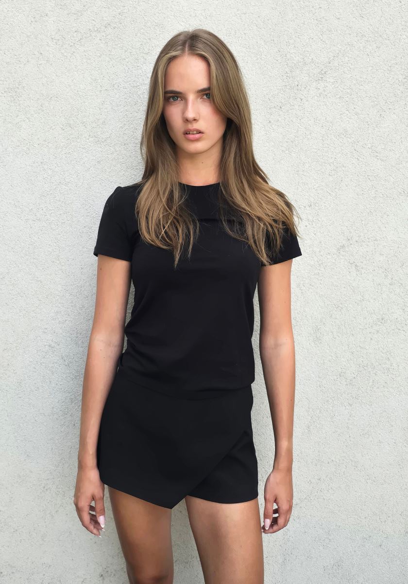 modelbook image no. 266245