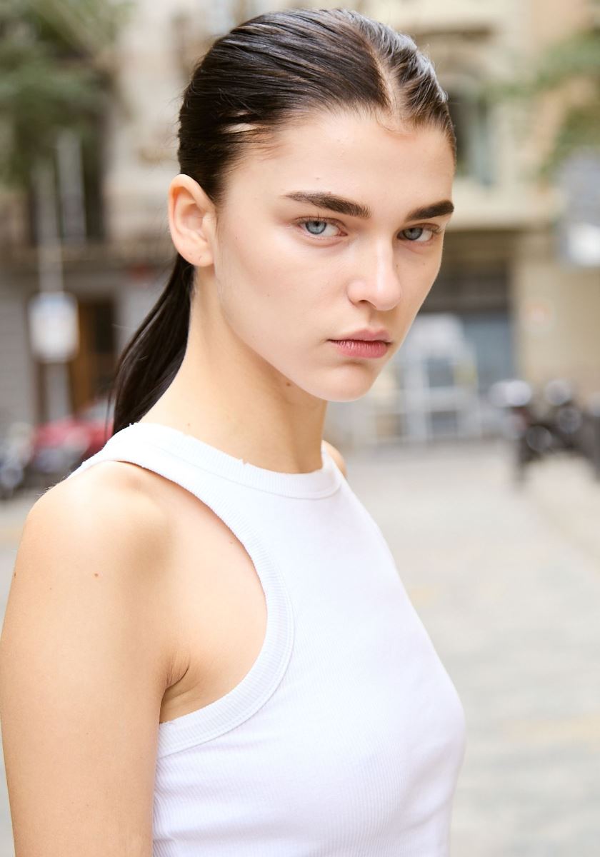 modelbook image no. 264990