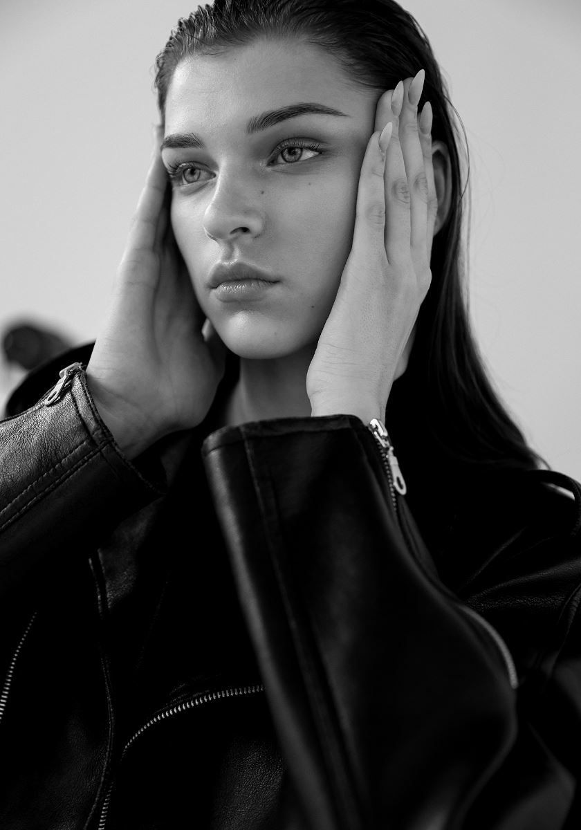 modelbook image no. 265065