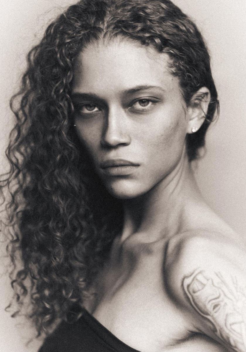 modelbook image no. 270165