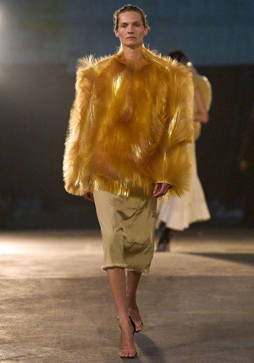 news image - VOGUE WORLD SPRING 2026 in Hollywood  Styling Alex Harrington 