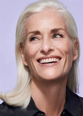 SIMONE JACOB