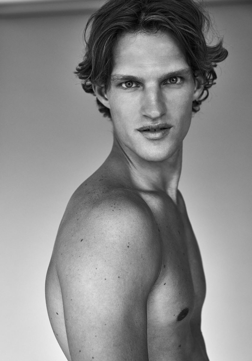 modelbook image no. 270119