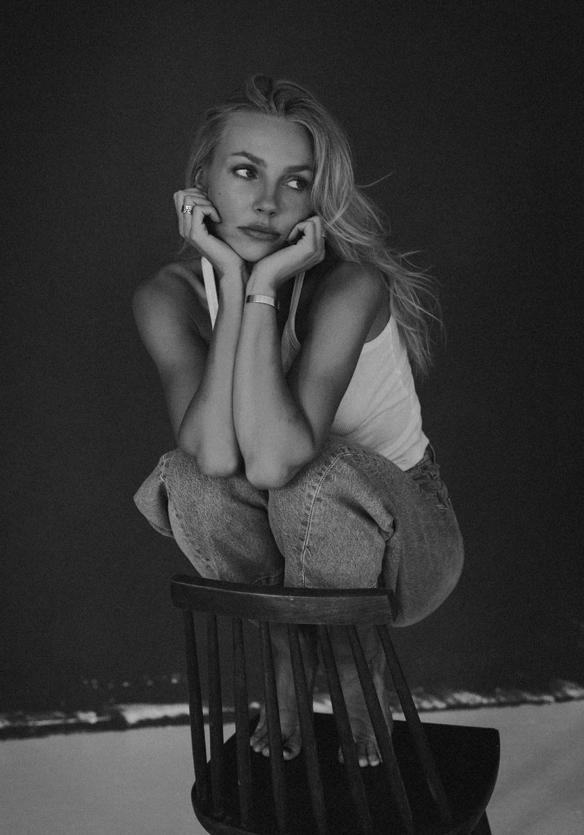modelbook image no. 268435