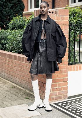 modelbook image no. 248363