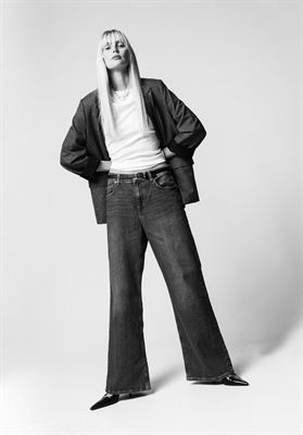 modelbook image no. 250921