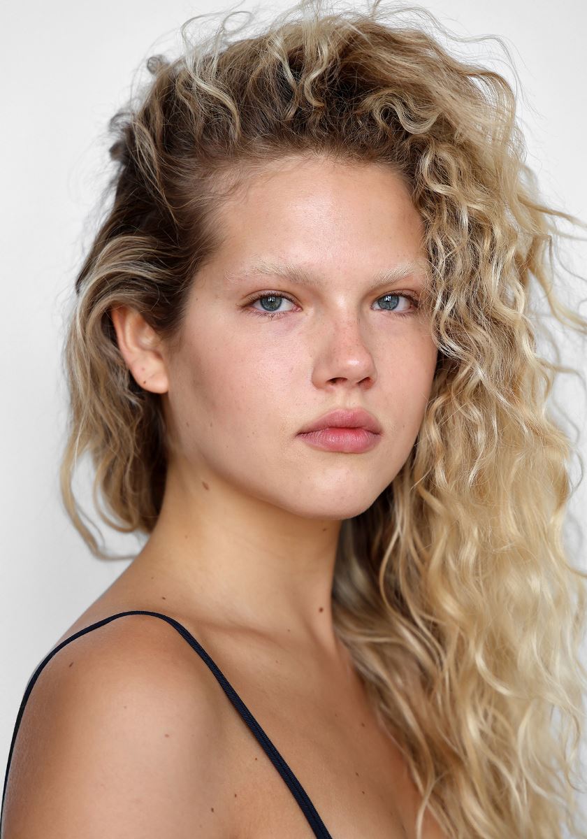 modelbook image no. 247154