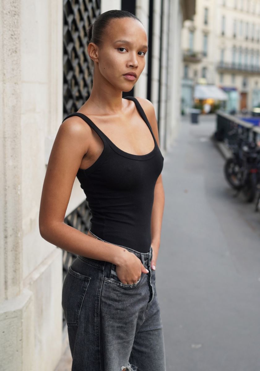 modelbook image no. 255917