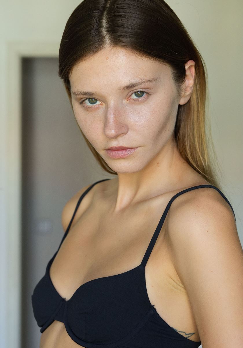 modelbook image no. 252684