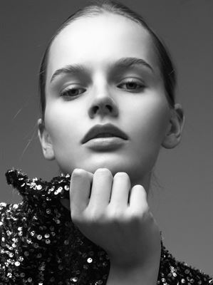 special-management-SONIA-CHYBALSKA