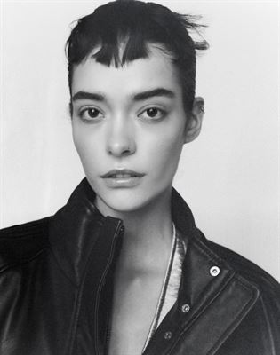 special-management-ANNA-UNGER