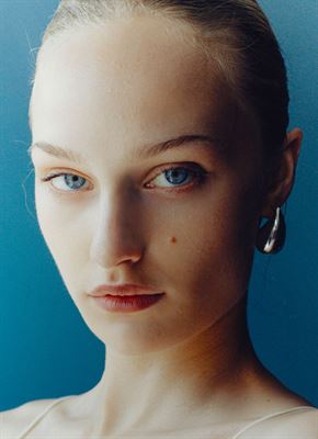 special-management-OLIVIA-MOLLIET