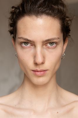 special-management-CAMILLA-COLOMBO