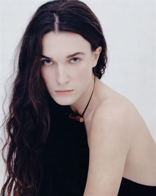 special-management-GISELLE-TOSSOUNIAN