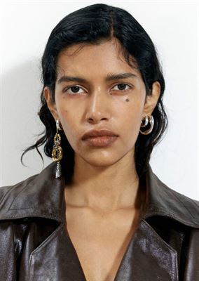 special-management-POOJA-MOR