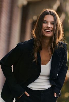 Ella Manrho-26