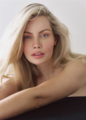 Karina-33