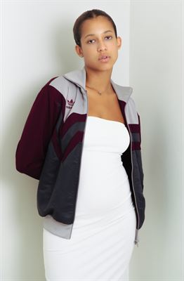 Zoe Prada-7