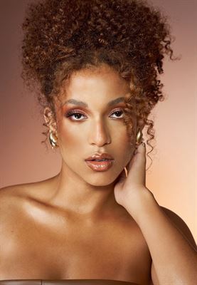 Zoe Prada-23