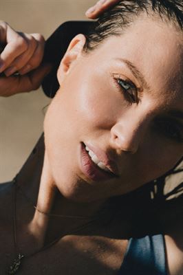 Jana D-7