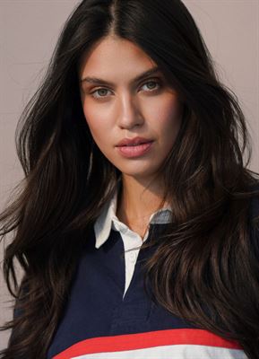 Estefany-21