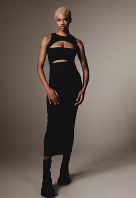 Siobhan-32