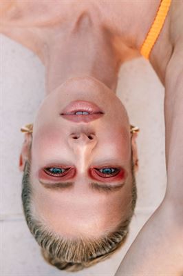 Veronika-39
